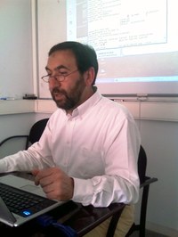 Professor Eugenio Mijangos visits GNOM